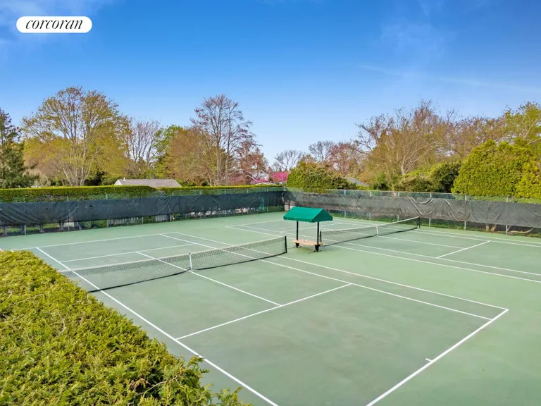 New York City Real Estate | View 520 Hampton Road, Unit 28 | Well maintained courts | View 32