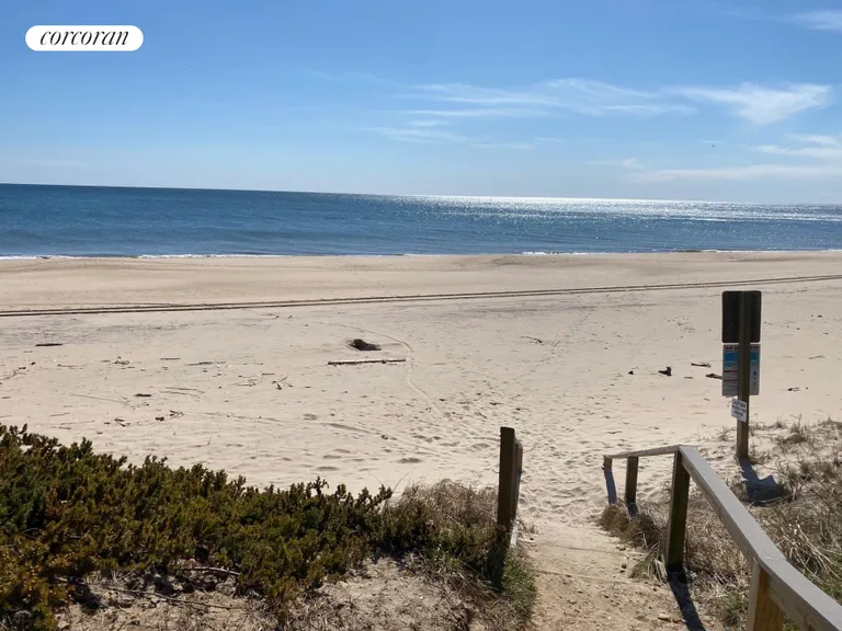 New York City Real Estate | View 17 Hoover Court | Hither Hills Beach Rights | View 2