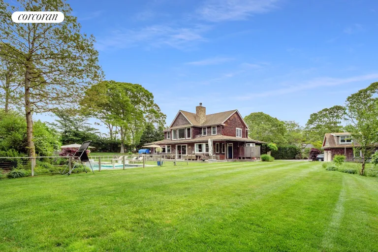 New York City Real Estate | View 17 Hoover Court | 2.1 acre sanctuary | View 5