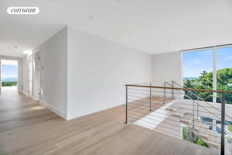 New York City Real Estate | View 345 Dune Road | room 15 | View 16