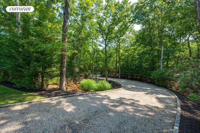 New York City Real Estate | View 1587 Millstone Road | room 31 | View 32