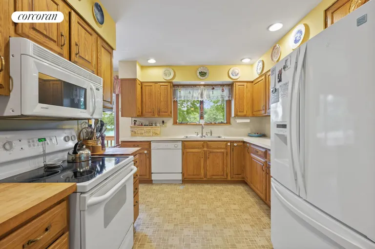 New York City Real Estate | View 191 Big Fresh Pond Road | Large Kitchen | View 9