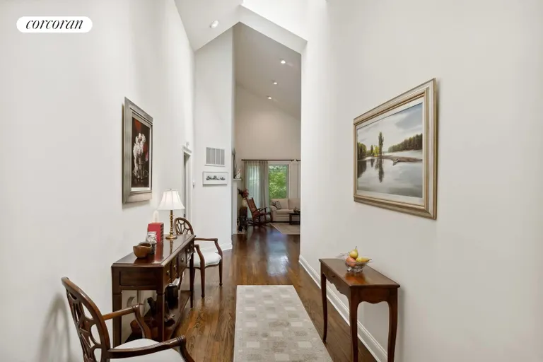 New York City Real Estate | View 31 Huckleberry Lane | room 1 | View 2