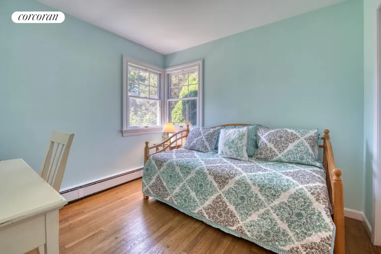 New York City Real Estate | View 31 South Country Road | room 6 | View 7