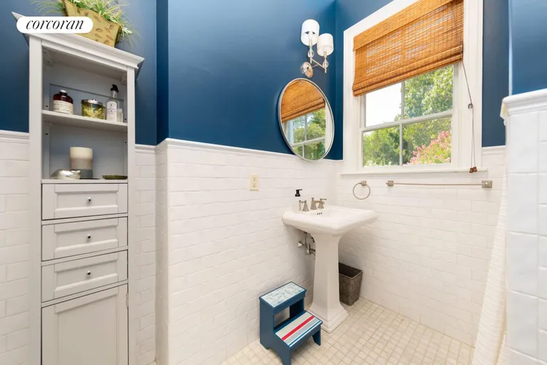 New York City Real Estate | View 3345 Cedar Lane | Bathroom | View 26