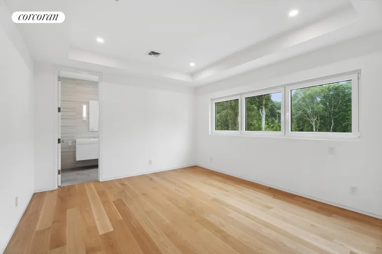 New York City Real Estate | View 39 Hillside Avenue | room 17 | View 18