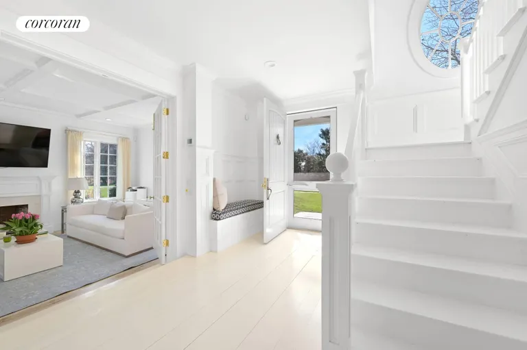 The Hamptons Real Estate | View 98 Hedges Lane | room 14 | View 15
