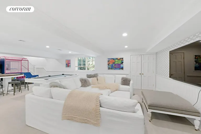 The Hamptons Real Estate | View 98 Hedges Lane | room 20 | View 21
