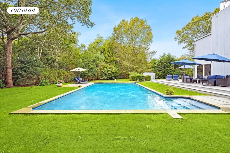 New York City Real Estate | View 251 Seven Ponds Towd Road | Majestic Property | View 3