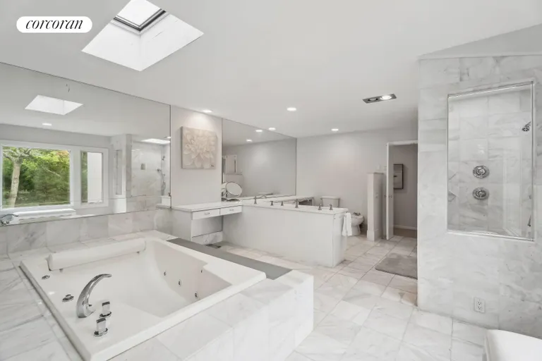 New York City Real Estate | View 251 Seven Ponds Towd Road | with Soaking Tub | View 13