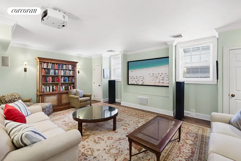 New York City Real Estate | View 327 Georgica Road | room 11 | View 12