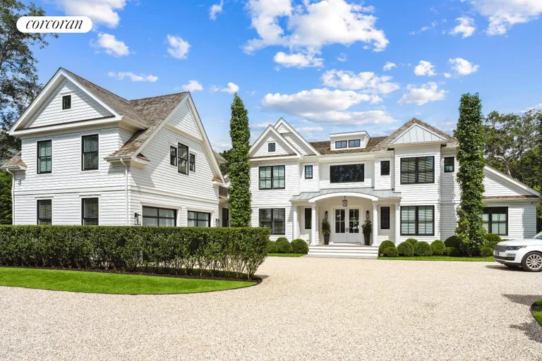 New York City Real Estate | View 250 Mill Road | 5 Beds, 7 Baths | View 1