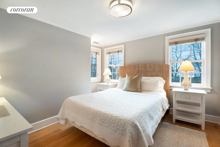 New York City Real Estate | View 39 Lumber Lane | Bedroom with Ensuite Bathroom | View 19