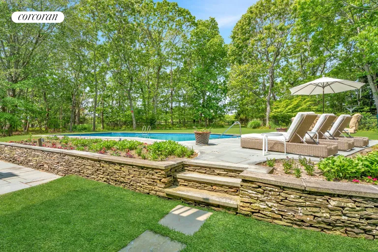 New York City Real Estate | View 111 Water Mill Towd Road | 4 Beds, 3 Baths | View 1