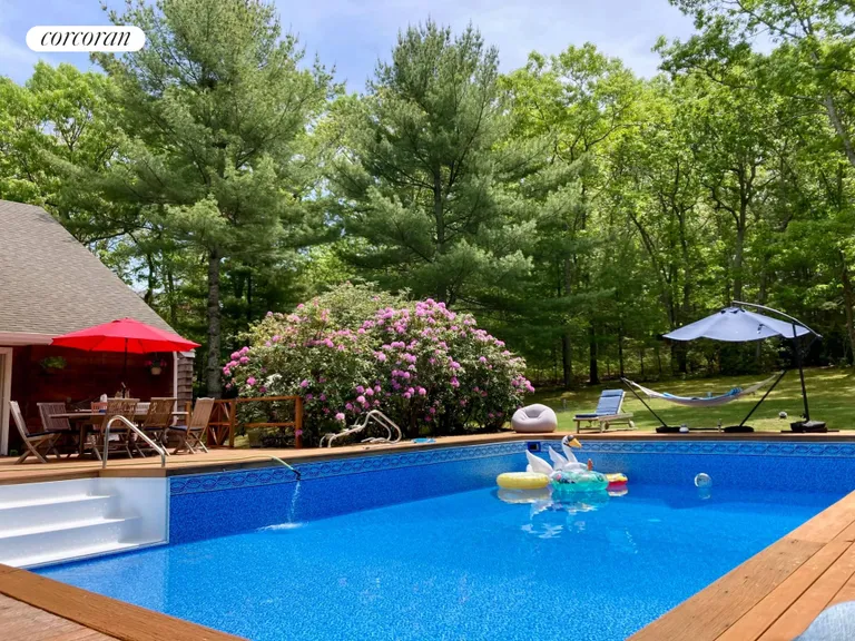 The Hamptons Real Estate | View 27 Ely Brook Road | 4 Beds, 3 Baths | View 1
