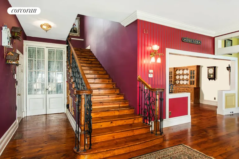 New York City Real Estate | View 13555 New Suffolk Avenue | Staircase - Long, Low Rise | View 12
