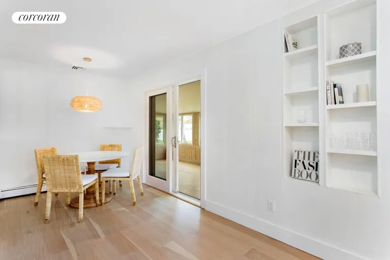 New York City Real Estate | View 1 Loestcher Lane | room 9 | View 10