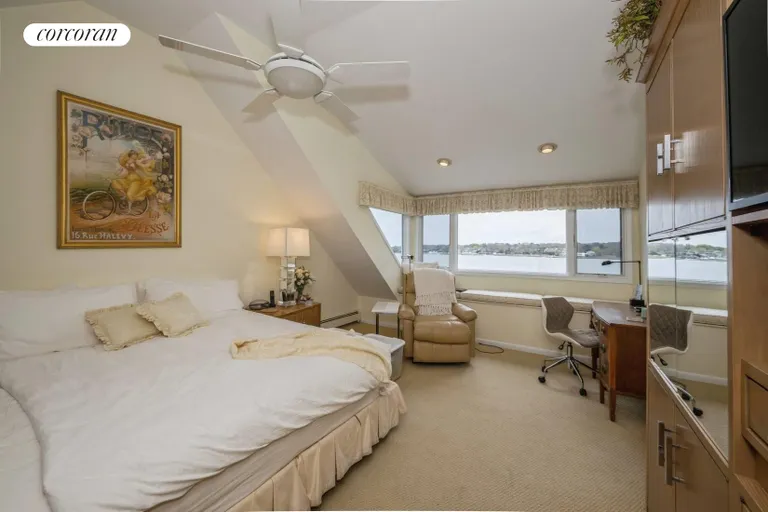 New York City Real Estate | View 44 East Tiana Road | room 13 | View 14