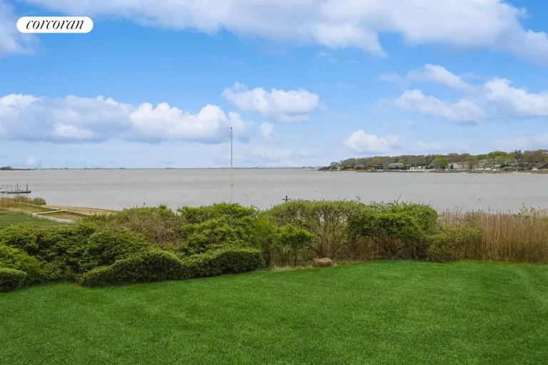 New York City Real Estate | View 44 East Tiana Road | room 21 | View 22