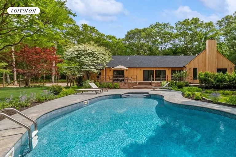 The Hamptons Real Estate | View 3 Jody's Path | room 1 | View 2