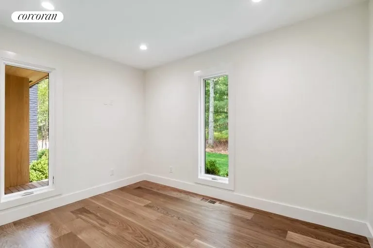 The Hamptons Real Estate | View 3 Jody's Path | room 19 | View 20