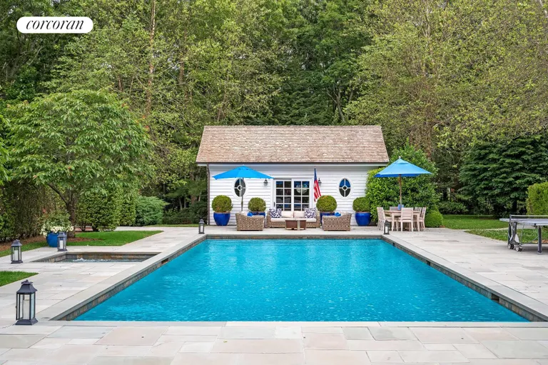 The Hamptons Real Estate | View 462 Middle Line Highway | room 3 | View 4