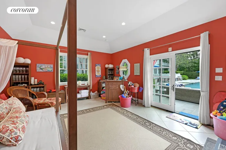 The Hamptons Real Estate | View 462 Middle Line Highway | room 17 | View 18