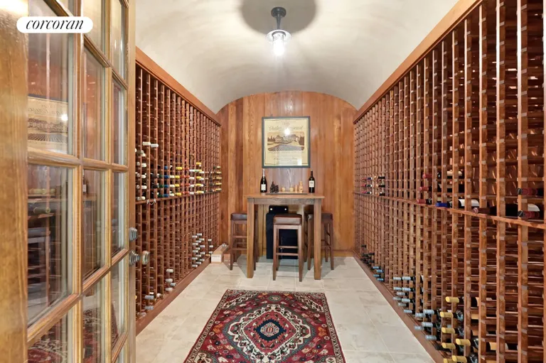 The Hamptons Real Estate | View 462 Middle Line Highway | room 26 | View 27