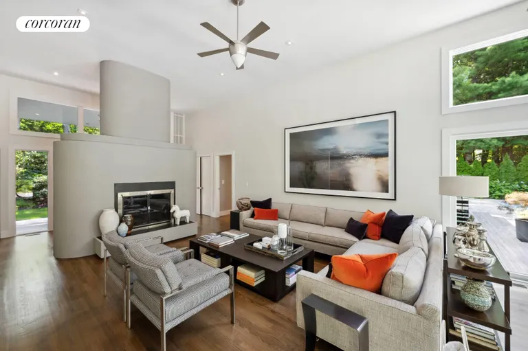 New York City Real Estate | View 27 North Hollow Drive | room 8 | View 9