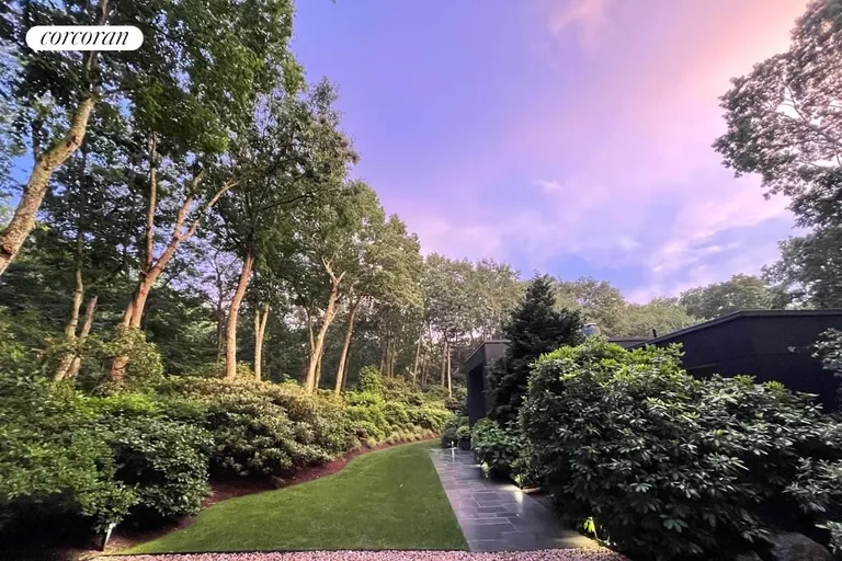 New York City Real Estate | View 27 North Hollow Drive | room 30 | View 31