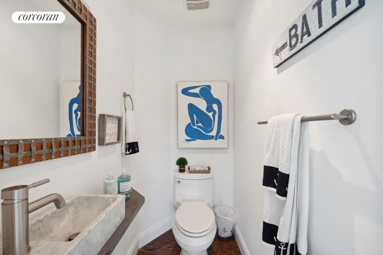 New York City Real Estate | View 49 Tuthill Lane | room 9 | View 10