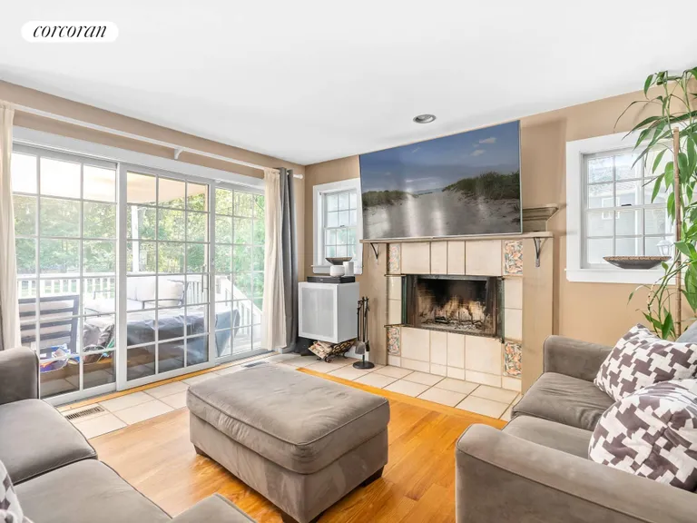 New York City Real Estate | View 104B Squiretown Road | Family Room | View 6