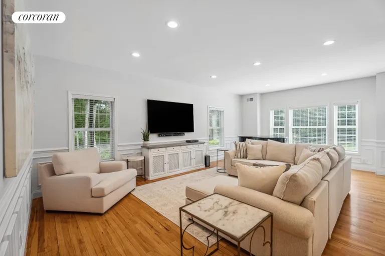 New York City Real Estate | View 142 Malloy Drive | room 14 | View 15