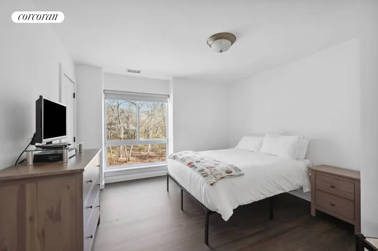 New York City Real Estate | View 26 Talkhouse Walk | room 25 | View 26
