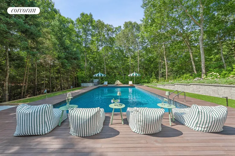 The Hamptons Real Estate | View 3 North Pass Road | room 3 | View 4