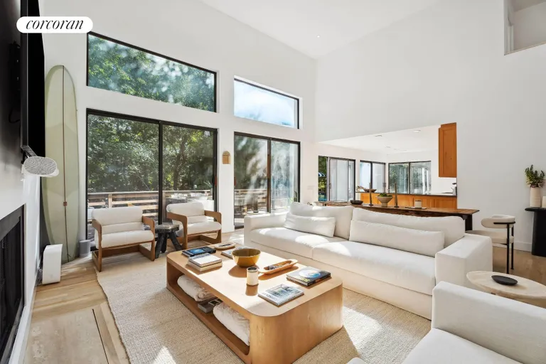 The Hamptons Real Estate | View 3 North Pass Road | room 6 | View 7