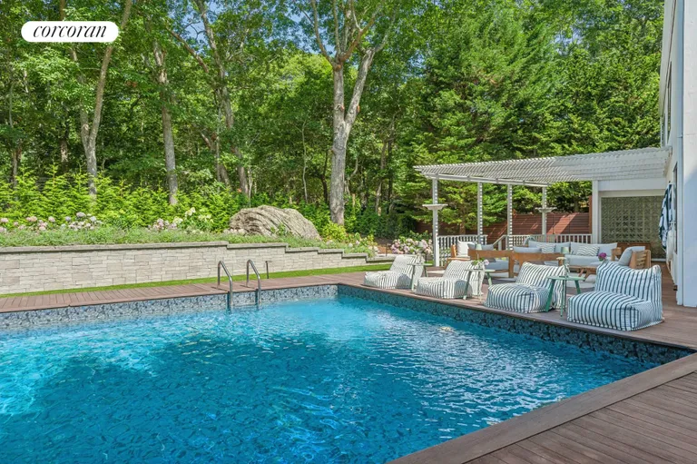 The Hamptons Real Estate | View 3 North Pass Road | room 15 | View 16