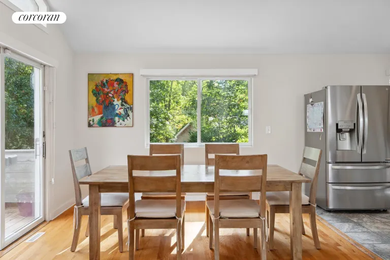 New York City Real Estate | View 4 Underwood Drive | Dining Area | View 5