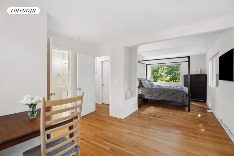 New York City Real Estate | View 4 Underwood Drive | Master, second floor | View 6
