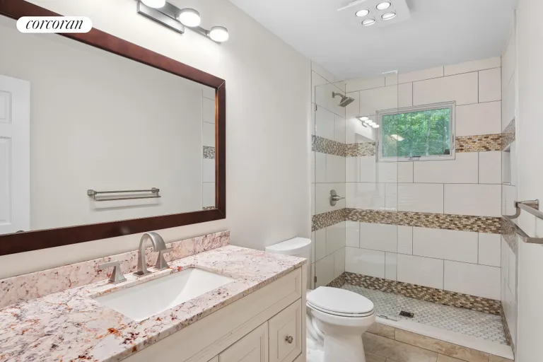 New York City Real Estate | View 4 Underwood Drive | First Floor bathroom | View 15