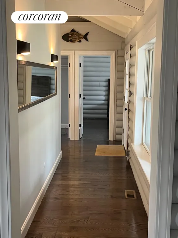 The Hamptons Real Estate | View 1710 Gull Pond Lane | room 15 | View 16
