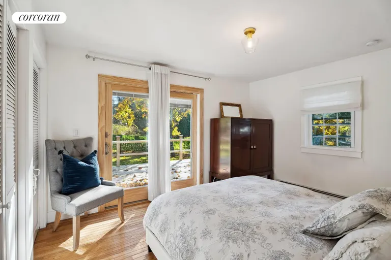 New York City Real Estate | View 22 Greenfield Road | room 12 | View 13