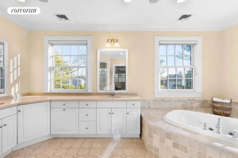 New York City Real Estate | View 15 Bridle Path | Primary Bathroom with Steam Shower & Tub | View 18