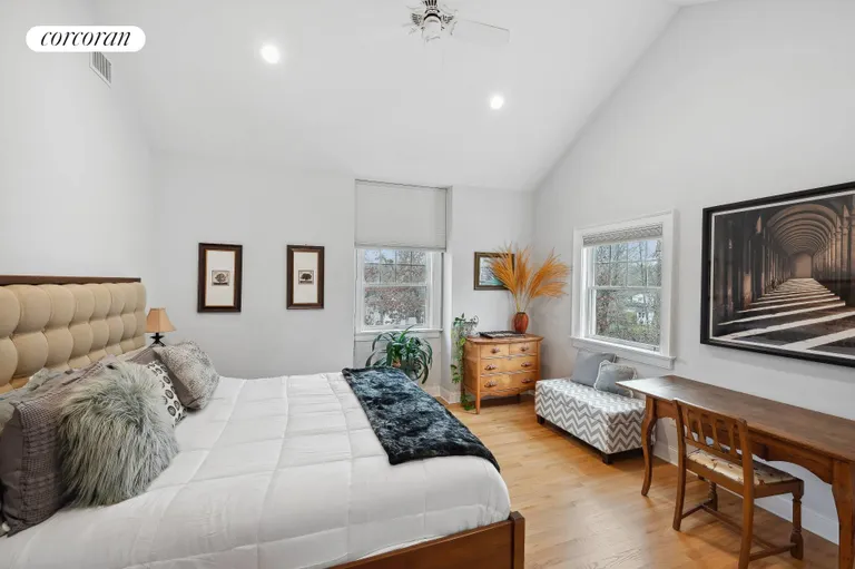 New York City Real Estate | View 15 Fern Road | room 21 | View 22