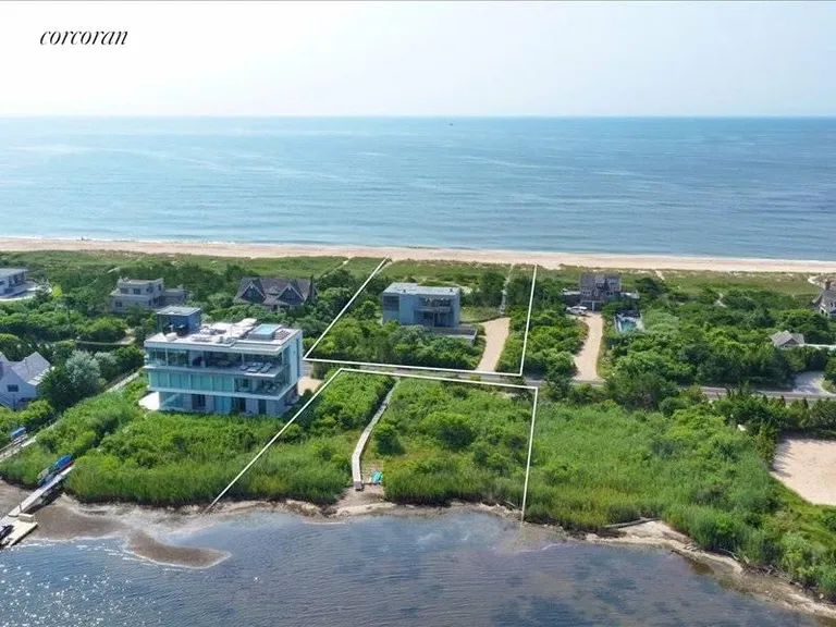 New York City Real Estate | View 125 & 128 Dune Road | room 27 | View 28