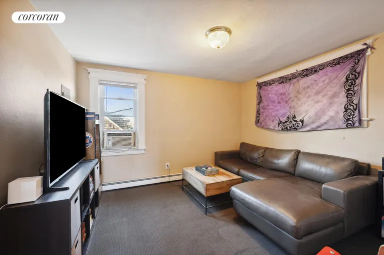 New York City Real Estate | View 1018 Roanoke Avenue | Apartment Living Room | View 24