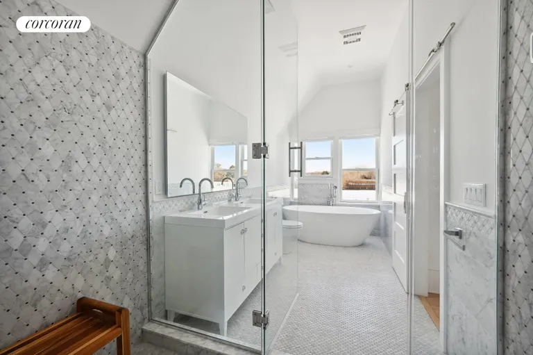 New York City Real Estate | View 25 Winding Way | Primary Bath | View 16