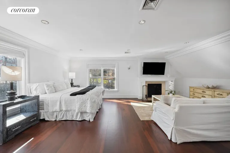 New York City Real Estate | View 28 Ocean Parkway | room 9 | View 10