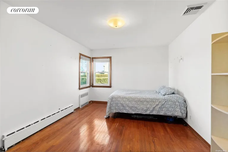 New York City Real Estate | View 2800 Main Road | room 7 | View 8