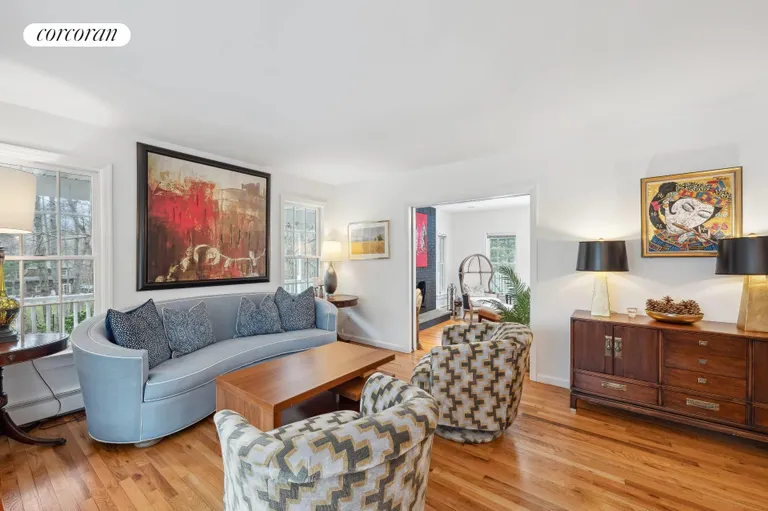 New York City Real Estate | View 73 Glenview Drive | room 8 | View 9